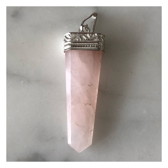 rose quartz point pendant *host pick ❤️ - Picture 2 of 3